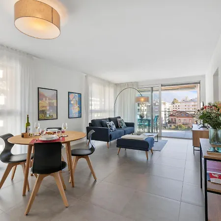 아파트 Loctowers A3-4-3 By Interhome 로카르노